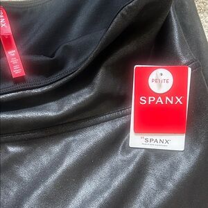 NWT Spanx Leggings Size M